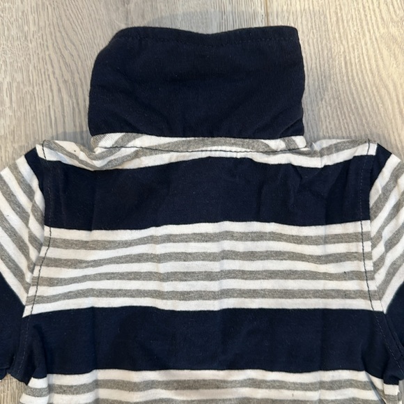 💙 2 NWT Old Navy boys polo shirts 2T navy blue gray white orange stripe bundle - Picture 7 of 13
